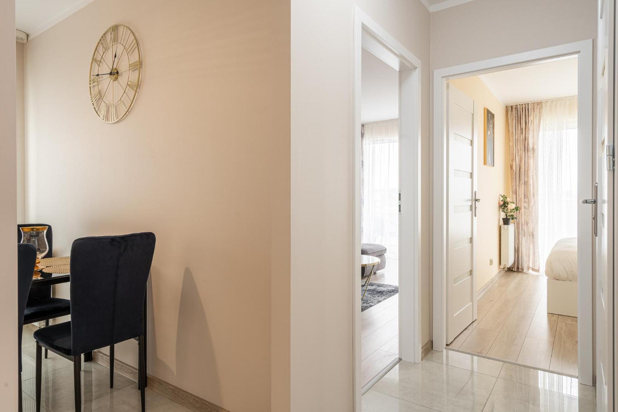 Rentplanet - Apartamenty Braniborska II Wroclaw Exterior photo